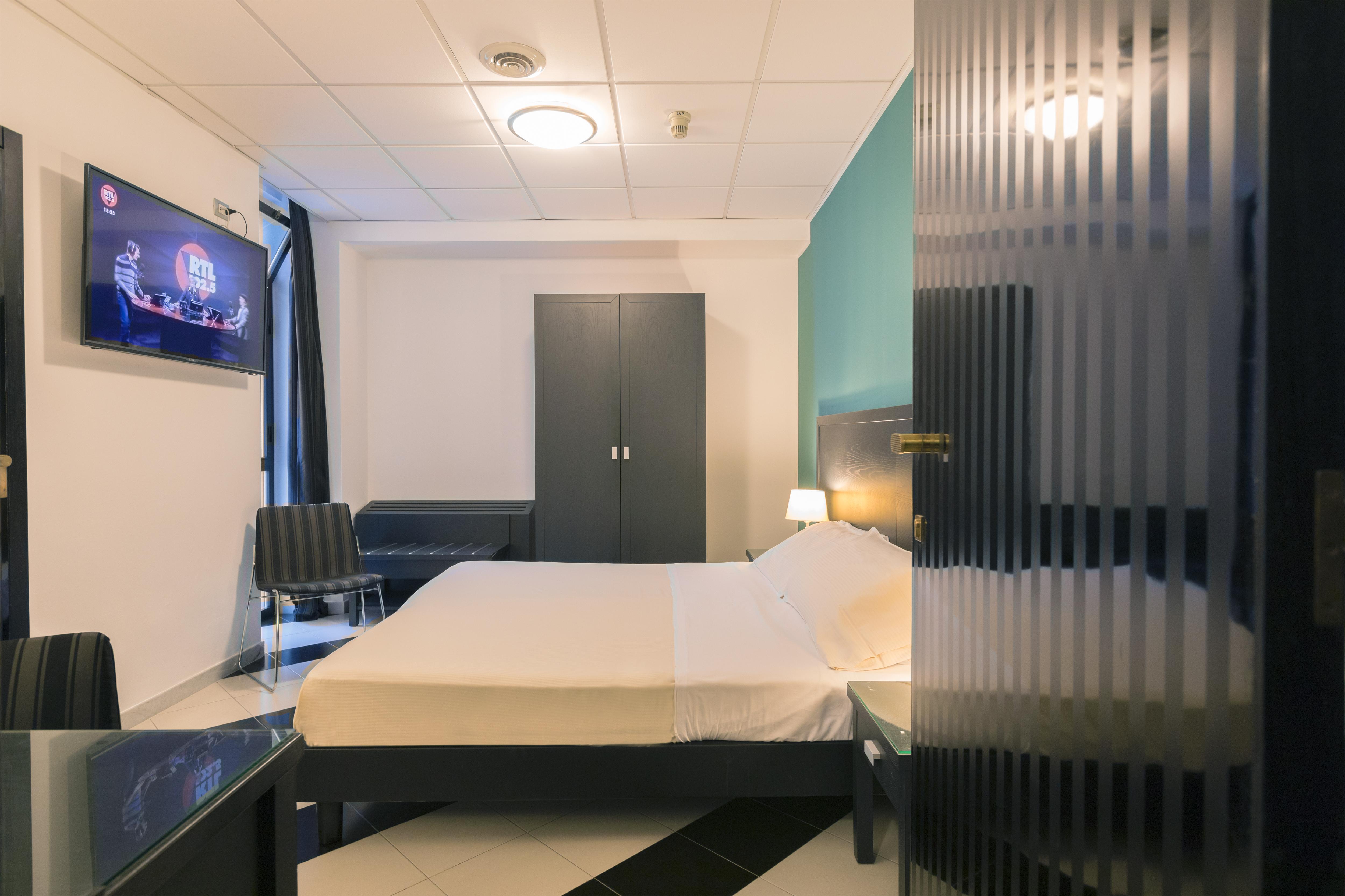 Executive Business Hotel บารี ภายนอก รูปภาพ
